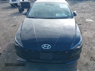 2023 Hyundai Elantra SEL z VIN KMHLM4AG3PU453371, wystawiony jako IAAI lot #41239165 z przebiegiem 40 980 mil mil oraz . Historia ofert i sprzedaży dostępna na DreamBid. Obrazek 12.