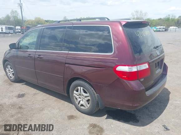 2007 Honda Odyssey EX-L with VIN 5FNRL387X7B421270, listed as a IAAI auction lot 42103457 with 250,980 mi miles. Bid and sale history available at carsss.com. Image 3.