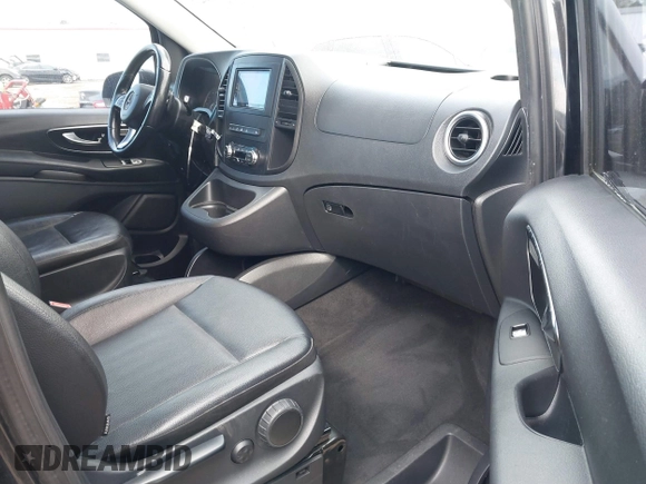 2016 Mercedes-Benz Metris Passenger with VIN WD4PG2EE8G3141388, listed as a IAAI auction lot 41818327 with 301,418 mi miles and . Bid and sale history available at DreamBid. Image 5.