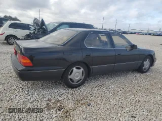 2000 Lexus LS 400 z VIN JT8BH28F3Y0169199, wystawiony jako Copart lot #46851025 z przebiegiem 302 914 mil mil oraz Szkoda całkowita • Salvage title. Historia ofert i sprzedaży dostępna na DreamBid. Obrazek 3.