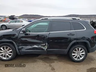 2014 Jeep Cherokee Limited z VIN 1C4PJMDS3EW152969, wystawiony jako IAAI lot #41541632 z przebiegiem 167 706 mil mil oraz . Historia ofert i sprzedaży dostępna na DreamBid. Obrazek 13.