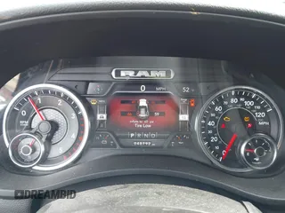 2021 Ram 2500 Big Horn with VIN 3C6UR5DL7MG695398, listed as a IAAI auction lot 41600978 with 48,792 mi miles. Bid and sale history available at carsss.com. Image 7.