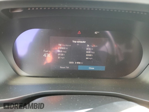 2024 Volvo XC40 Core Bright Theme с VIN YV4L12UK1R2233367, выставлен на аукционе Copart как лот 83046854 с пробегом 3 358 миль миль и Списание • Salvage title. История ставок и продаж доступна на DreamBid. Изображение 9.