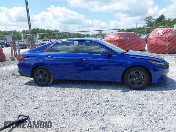 2023 Hyundai Elantra SEL z VIN 5NPLM4AG0PH117112, wystawiony jako IAAI lot #42311209 z przebiegiem 20 223 mil mil oraz . Historia ofert i sprzedaży dostępna na DreamBid. Obrazek 13.