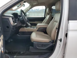 2023 Ford Expedition Max XLT z VIN 1FMJK1J84PEA29728, wystawiony jako Copart lot #54223025 z przebiegiem 64 791 mil mil oraz Nie do naprawy • Non repairable. Historia ofert i sprzedaży dostępna na DreamBid. Obrazek 7.