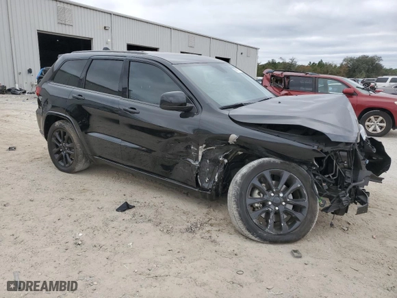 2022 Jeep Grand Cherokee WK Laredo X with VIN 1C4RJEAG1NC155658, listed as a Copart auction lot 86656724 with 31,268 mi miles and Non Repairable. Bid and sale history available at carsss.com. Image 4.