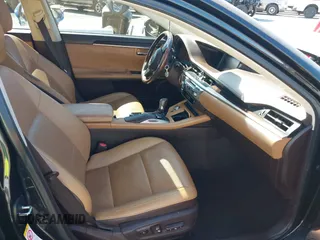 2018 Lexus ES with VIN 58ABK1GG7JU091598, listed as a IAAI auction lot 41712081 with 155,015 mi miles. Bid and sale history available at carsss.com. Image 5.