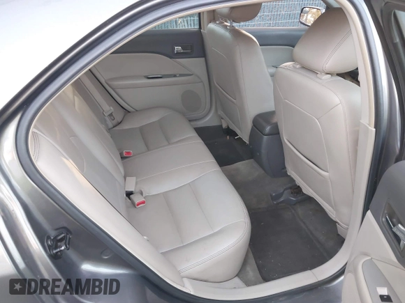 2011 Ford Fusion SEL with VIN 3FAHP0CG3BR109214, listed as a IAAI auction lot 40759895 with 160,343 mi miles. Bid and sale history available at carsss.com. Image 8.