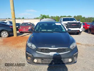 2019 Kia Forte LXS z VIN 3KPF24ADXKE139561, wystawiony jako IAAI lot #42188481 z przebiegiem 119 215 mil mil oraz . Historia ofert i sprzedaży dostępna na DreamBid. Obrazek 12.
