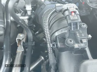 2025 Chevrolet TrailBlazer LT with VIN KL79MPSL8SB016270, listed as a IAAI auction lot 42582582 with 2,976 mi miles and . Bid and sale history available at DreamBid. Image 18.