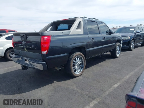 2005 Chevrolet Avalanche LS z VIN 3GNEC12Z25G157070, wystawiony jako IAAI lot #41885755 z przebiegiem 188 979 mil mil oraz . Historia ofert i sprzedaży dostępna na DreamBid. Obrazek 4.