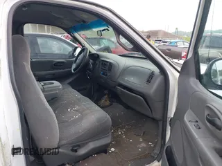 2000 Ford F-150 с VIN 1FTZF0826YKA36786, выставлен на аукционе IAAI как лот 42356005 с пробегом Не указан миль и . История ставок и продаж доступна на DreamBid. Изображение 5.