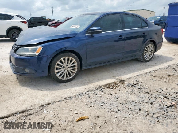 2013 Volkswagen Jetta SEL с VIN 3VWLX7AJ4DM354418, выставлен на аукционе Copart как лот 54982235 с пробегом 147 136 миль миль и Списание • Salvage title. История ставок и продаж доступна на DreamBid. Изображение 1.