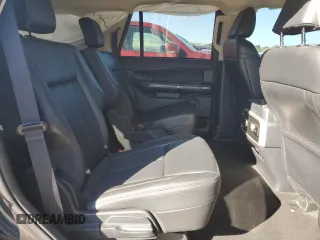 2023 Ford Expedition XLT with VIN 1FMJU1H82PEA61870, listed as a Copart auction lot 87523845 with 44,044 mi miles and Salvage Title. Bid and sale history available at carsss.com. Image 11.