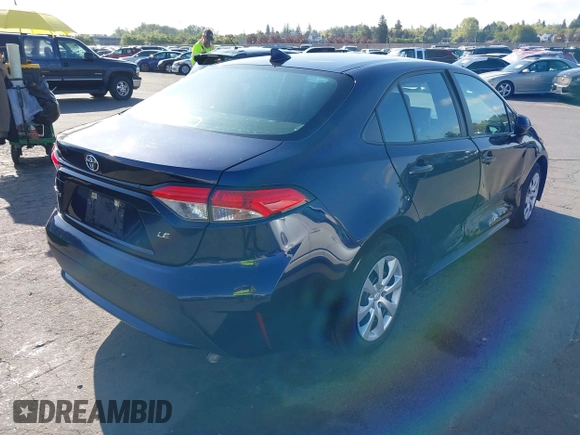 2021 Toyota Corolla LE with VIN 5YFEPMAE4MP210485, listed as a IAAI auction lot 42096039 with 50,398 mi miles. Bid and sale history available at carsss.com. Image 4.