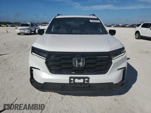 2025 Honda Pilot Black Edition with VIN 5FNYG1H93SB083838, listed as a Copart auction lot 43270875 with 3,304 mi miles and Salvage Title. Bid and sale history available at carsss.com. Image 5.