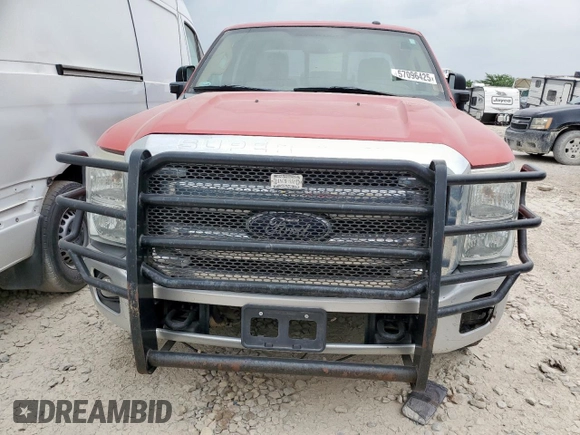 2012 Ford F-250 XL z VIN 1FT7X2ATXCEB00029, wystawiony jako Copart lot #57096425 z przebiegiem 353 590 mil mil oraz Czysty tytuł • Clean title. Historia ofert i sprzedaży dostępna na DreamBid. Obrazek 5.