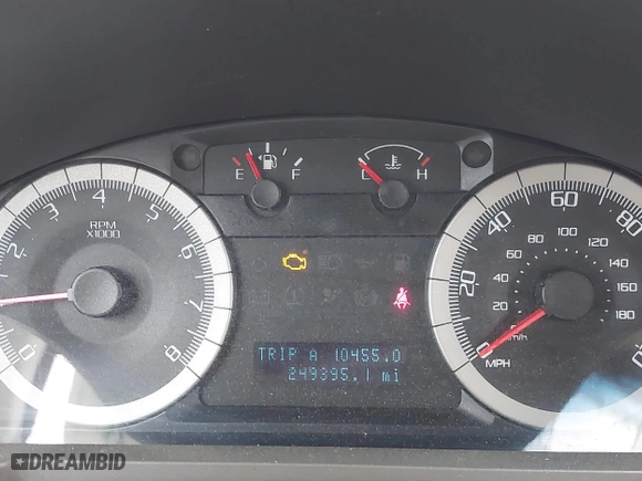 2008 Ford Escape XLT with VIN 1FMCU93Z38KD66594, listed as a IAAI auction lot 41994048 with 249,395 mi miles. Bid and sale history available at carsss.com. Image 7.
