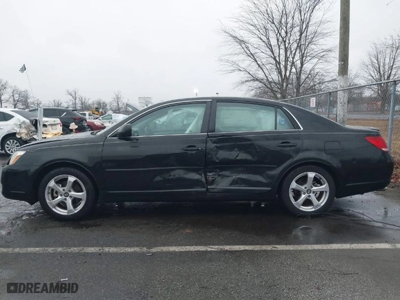 2007 Toyota Avalon XL with VIN 4T1BK36B67U225972, listed as a IAAI auction lot 41475853 with 206,261 mi miles. Bid and sale history available at carsss.com. Image 14.