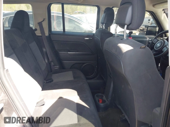 2017 Jeep Patriot Latitude with VIN 1C4NJPFB5HD183761, listed as a IAAI auction lot 41882945 with 136,001 mi miles and . Bid and sale history available at DreamBid. Image 8.