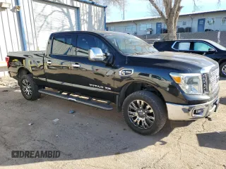 2017 Nissan Titan SL z VIN 1N6BA1F20HN522403, wystawiony jako Copart lot #87477114 z przebiegiem 98 084 mil mil oraz Szkoda całkowita • Salvage title. Historia ofert i sprzedaży dostępna na DreamBid. Obrazek 4.