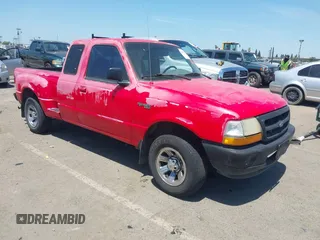 2000 Ford Ranger XL z VIN 1FTYR14V7YPA93557, wystawiony jako IAAI lot #42386763 z przebiegiem 202 032 mil mil oraz . Historia ofert i sprzedaży dostępna na DreamBid. Obrazek 1.