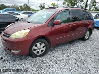 2004 Toyota Sienna XLE with VIN 5TDZA22C54S214038, listed as a Copart auction lot 52158335 with 208,454 mi miles and Salvage Title. Bid and sale history available at carsss.com. Image 1.