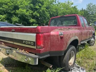 1995 Ford F-350 с VIN 1FTJX35F5SKA30133, выставлен на аукционе Copart как лот 60016495 с пробегом Не указан миль и Чистый • Clean title. История ставок и продаж доступна на DreamBid. Изображение 4.