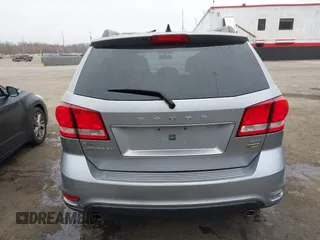 2016 Dodge Journey SXT with VIN 3C4PDCBG4GT122761, listed as a IAAI auction lot 41751265 with 130,304 mi miles. Bid and sale history available at carsss.com. Image 17.