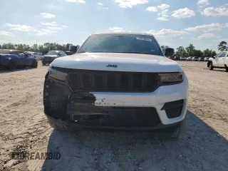 2022 Jeep Grand Cherokee Altitude с VIN 1C4RJGAGXN8586563, выставлен на аукционе Copart как лот 72616844 с пробегом 33 393 миль миль и Списание • Salvage title. История ставок и продаж доступна на DreamBid. Изображение 5.