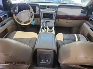2006 Lincoln Navigator Luxury with VIN 5LMFU27566LJ29033, listed as a Copart auction lot 61047865 with Not provided miles and Salvage title. Bid and sale history available at DreamBid. Image 8.