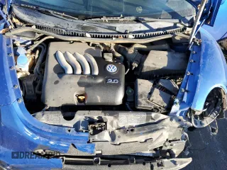 2003 Volkswagen New Beetle Coupe GLS with VIN 3VWCK21C73M424690, listed as a Copart auction lot 44572975 with 118,068 mi miles and Salvage Title. Bid and sale history available at carsss.com. Image 13.