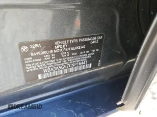 2012 BMW 3 Series 328i z VIN WBA3A5G57CNP16441, wystawiony jako Copart lot #49571245 z przebiegiem 140 245 mil mil oraz Szkoda całkowita • Salvage title. Historia ofert i sprzedaży dostępna na DreamBid. Obrazek 14.