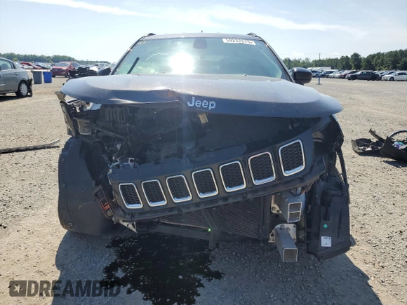 2018 Jeep Compass Sport with VIN 3C4NJCABXJT105430, listed as a Copart auction lot 59237575 with 104,600 mi miles and Salvage title. Bid and sale history available at DreamBid. Image 5.