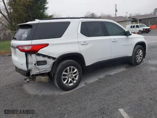 2019 Chevrolet Traverse LT Cloth with VIN 1GNERGKW0KJ221320, listed as a IAAI auction lot 41827836 with 151,893 mi miles. Bid and sale history available at carsss.com. Image 4.