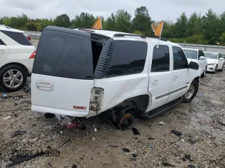 2004 GMC Yukon SLE with VIN 1GKEK13V44J184442, listed as a Copart auction lot 71213744 with 229,193 mi miles and Salvage Title. Bid and sale history available at carsss.com. Image 3.