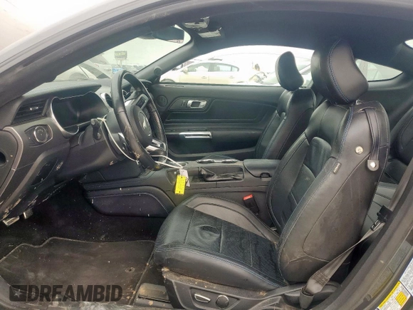 2019 Ford Mustang GT z VIN 1FA6P8CF5K5122630, wystawiony jako Copart lot #57345845 z przebiegiem 60 281 mil mil oraz Szkoda całkowita • Salvage title. Historia ofert i sprzedaży dostępna na DreamBid. Obrazek 7.