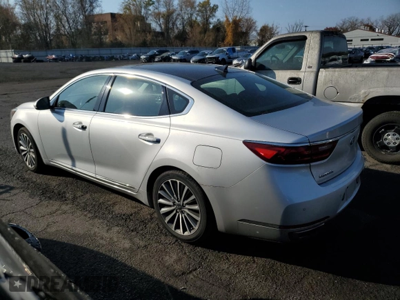 2017 Kia Cadenza Premium with VIN KNALC4J14H5039575, listed as a Copart auction lot 77911134 with 57,822 mi miles and Clean Title. Bid and sale history available at carsss.com. Image 2.