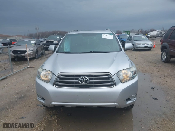 2009 Toyota Highlander Sport with VIN JTEES43A892149040, listed as a IAAI auction lot 42051030 with 175,983 mi miles. Bid and sale history available at carsss.com. Image 12.