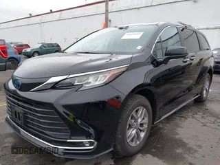 2023 Toyota Sienna XLE с VIN 5TDYRKEC2PS164736, выставлен на аукционе IAAI как лот 41610043 с пробегом 30 471 миль миль и . История ставок и продаж доступна на DreamBid. Изображение 17.