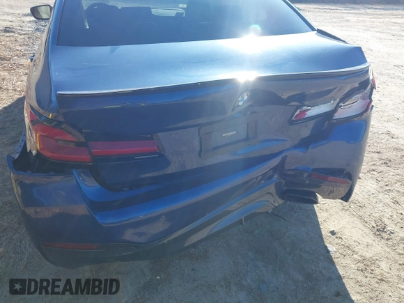 2021 BMW 5 Series 530i xDrive with VIN WBA13BJ02MWW98133, listed as a IAAI auction lot 41853619 with Not Provided miles and . Bid and sale history available at carsss.com. Image 6.