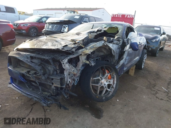 2015 Ford Mustang GT z VIN 1FA6P8CF1F5374946, wystawiony jako IAAI lot #41804067 z przebiegiem 31 564 mil mil oraz . Historia ofert i sprzedaży dostępna na DreamBid. Obrazek 2.