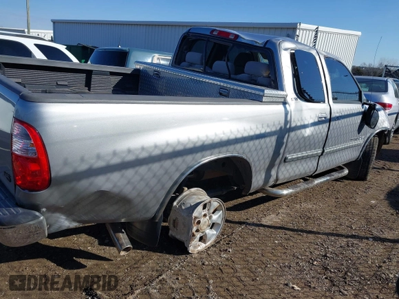 2006 Toyota Tundra SR5 with VIN 5TBRU34136S473213, listed as a IAAI auction lot 41323012 with 96,023 mi miles. Bid and sale history available at carsss.com. Image 14.