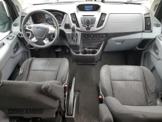 2015 Ford Transit XL z VIN 1FBZX2CM6FKA91094, wystawiony jako Copart lot #55665285 z przebiegiem 145 818 mil mil oraz Tytuł czysty. Historia ofert i sprzedaży dostępna na DreamBid. Obrazek 8.