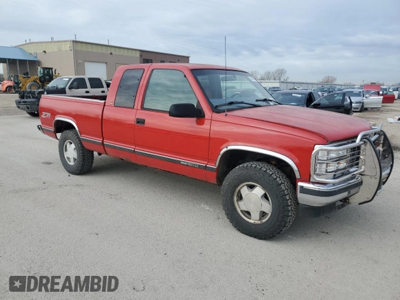 1997 GMC Sierra 1500 z VIN 1GTEK19R3VE545661, wystawiony jako Copart lot #50212975 z przebiegiem 2 827 591 mil mil oraz Czysty tytuł • Clean title. Historia ofert i sprzedaży dostępna na DreamBid. Obrazek 4.