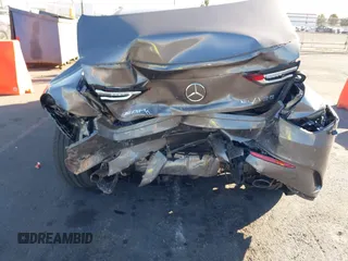 2023 Mercedes-Benz CLA 35 AMG z VIN W1K5J5BB1PN378880, wystawiony jako IAAI lot #40919485 z przebiegiem 14 011 mil mil oraz . Historia ofert i sprzedaży dostępna na DreamBid. Obrazek 16.