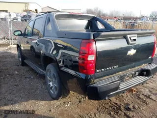 2007 Chevrolet Avalanche LT w/3LT with VIN 3GNFK12337G144494, listed as a IAAI auction lot 41822251 with 190,537 mi miles. Bid and sale history available at carsss.com. Image 3.