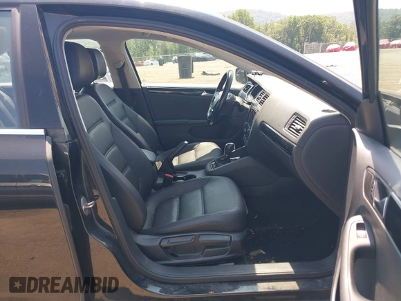 2017 Volkswagen Jetta SEL with VIN 3VWL17AJ0HM253920, listed as a IAAI auction lot 42668790 with 210,410 mi miles and . Bid and sale history available at DreamBid. Image 5.