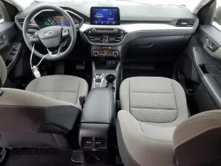 2022 Ford Escape SE Hybrid with VIN 1FMCU9BZ7NUA23966, listed as a Copart auction lot 43027095 with 31,362 mi miles and Salvage Title. Bid and sale history available at carsss.com. Image 8.