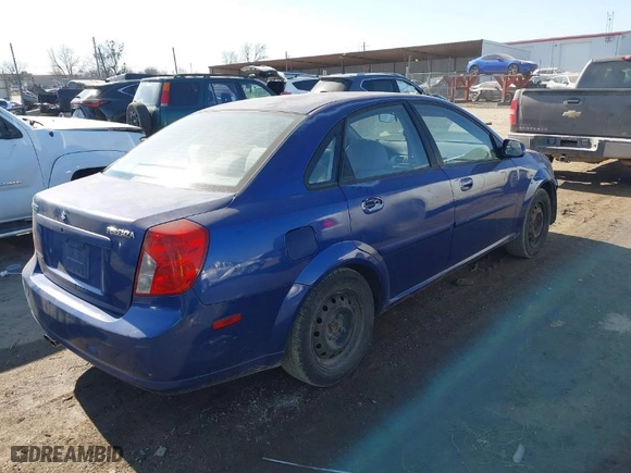 2005 Suzuki Forenza S with VIN KL5JD56Z85K111425, listed as a IAAI auction lot 41421881 with 18,478 mi miles. Bid and sale history available at carsss.com. Image 4.